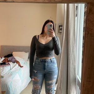 Long sleeve cropped shirt